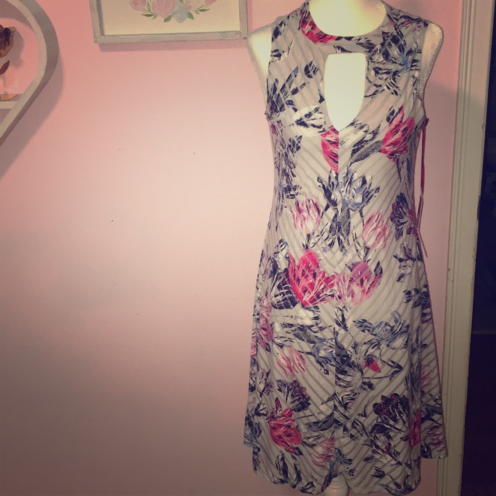 Jennifer Lopez gray floral dress NWT XS
